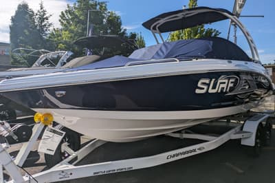 BOATZON | Chaparral 23 Surf 2023
