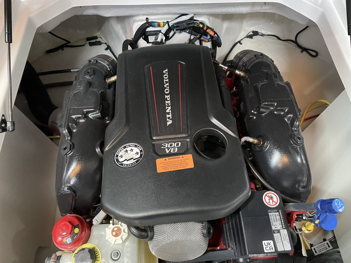 2025 Chaparral Chaparral 23 Surf 2025 - Sold Boat