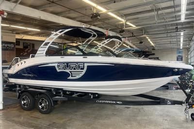 BOATZON | Chaparral 23 Surf 2025 BOATZON | Chaparral 23 Surf 2025