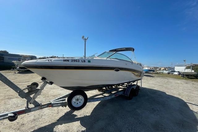 2001 Chaparral 230 SSi - Sold Boat