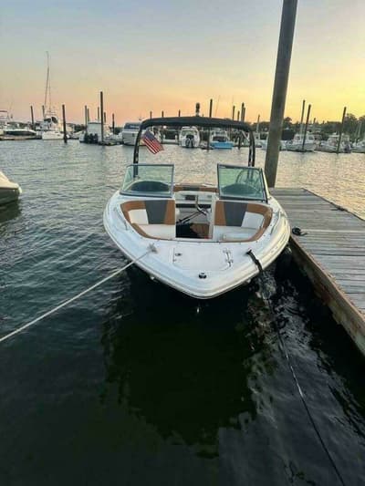 BOATZON | Chaparral 230 SSi 2023