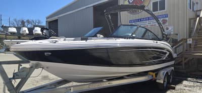 BOATZON | Chaparral 23SSIOB 2025 BOATZON | Chaparral 23SSIOB 2025