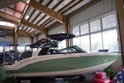 BOATZON | Chaparral 23SSIOB 2027
