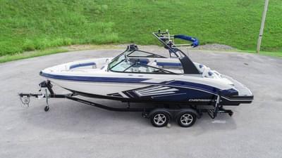 BOATZON | Chaparral 243 Vortex 2015