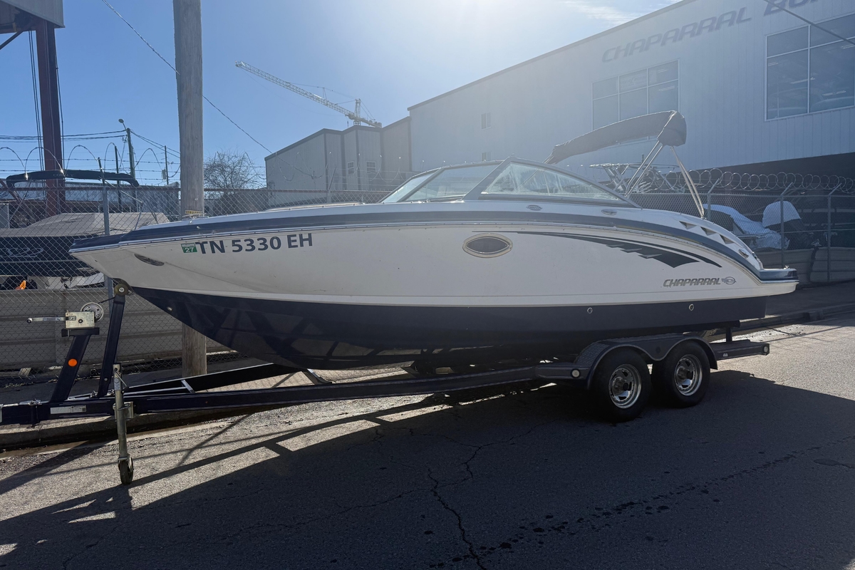2015 Chaparral 244 Sunesta - Sold Boat