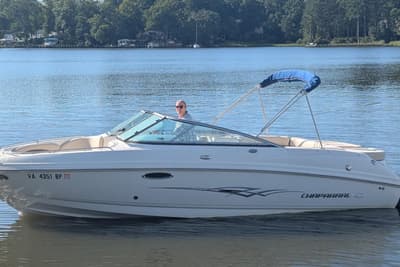 BOATZON | Chaparral 246 SSi 2008