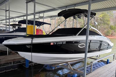 BOATZON | Chaparral 246 SSi 2012