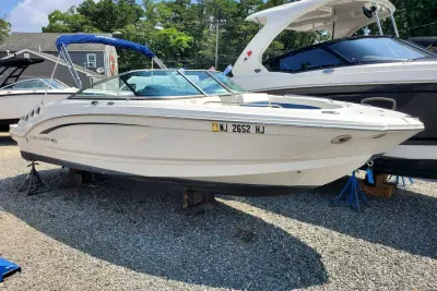 BOATZON | Chaparral 246 SSI 2015