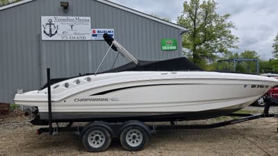 BOATZON | Chaparral 246 SSi 2017