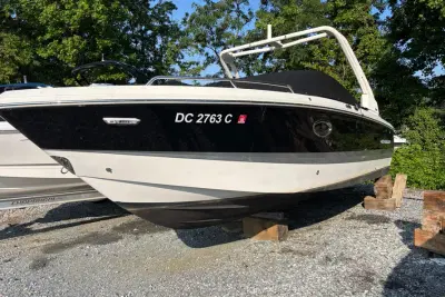BOATZON | Chaparral 250 OSX 2023