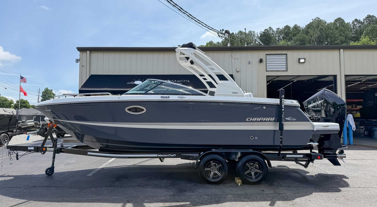 2025 Chaparral 250 OSX - Sold Boat