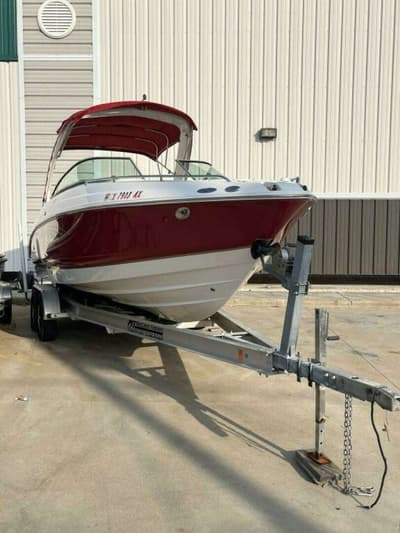 BOATZON | Chaparral 256 SSi 2006
