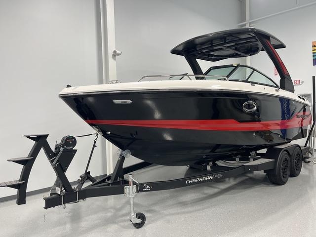 2025 Chaparral 26 Surf - Sold Boat