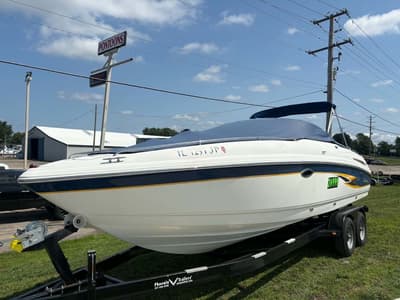 BOATZON | Chaparral 260SSi 2002