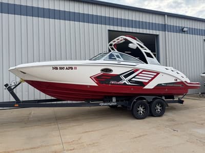 BOATZON | Chaparral 264 Sunesta 2016
