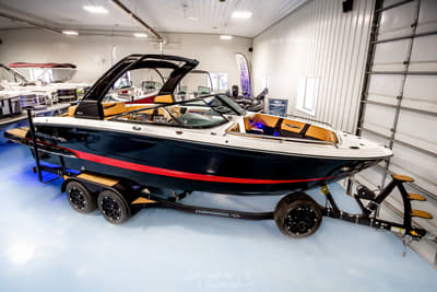 BOATZON | Chaparral 267 SSX 2022