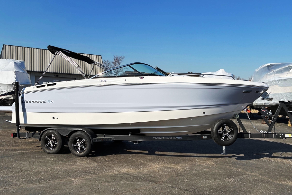 2025 Chaparral 267 SSX - Sold Boat
