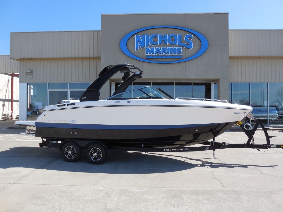 2025 Chaparral 267 SSX - Sold Boat
