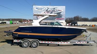 BOATZON | Chaparral 28 Surf 2024