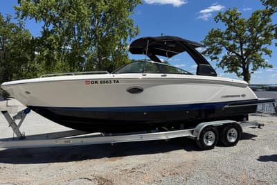 BOATZON | Chaparral 287 SSX 2021