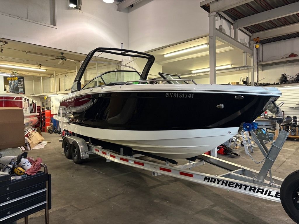 2022 Chaparral 287 SSX - Sold Boat
