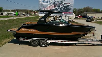 BOATZON | Chaparral 2870 SSX 2025
