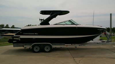BOATZON | Chaparral 30 Surf 2024