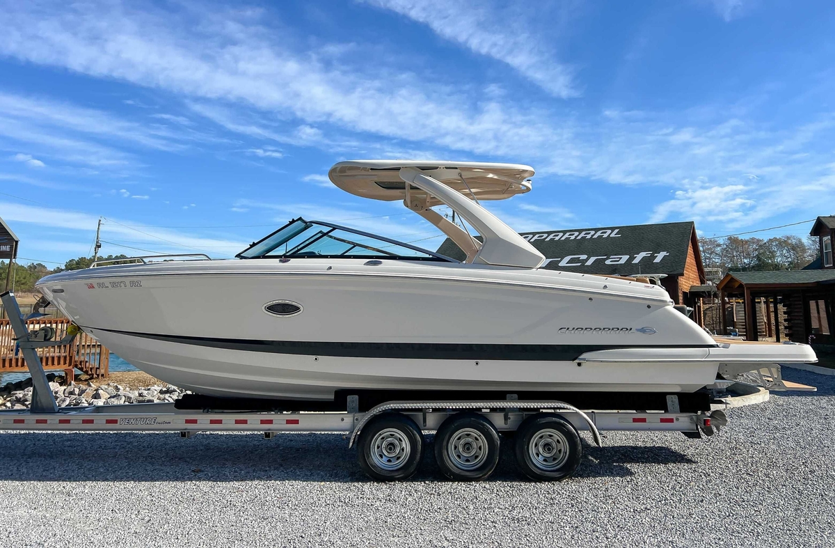 2024 Chaparral 307 SSX - Sold Boat