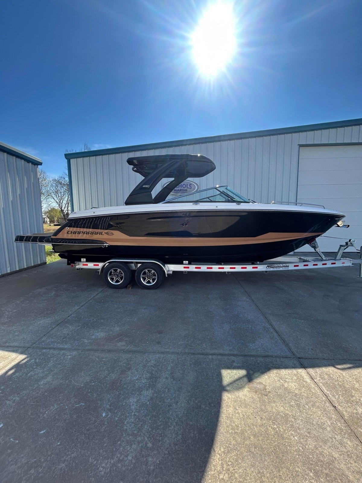 2025 Chaparral 307 SSX - Sold Boat