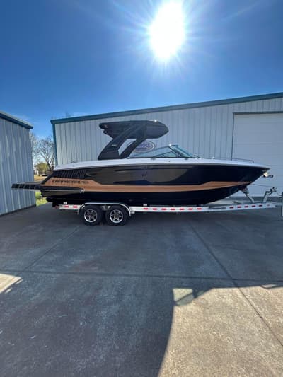 BOATZON | Chaparral 307 SSX 2025