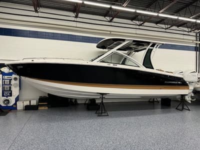 BOATZON | Chaparral 310 OSX  BOAT SHOW PRICING 2025