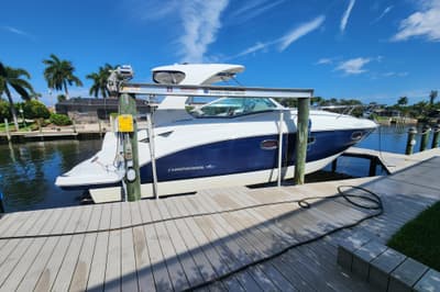 BOATZON | Chaparral 310 Signature 2012