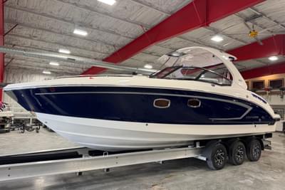 BOATZON | Chaparral 327 SSX 2015