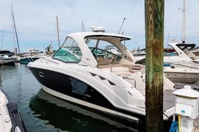 BOATZON | Chaparral 330 Signature 2011