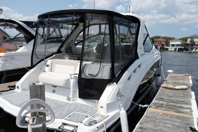 BOATZON | Chaparral 330 Signature 2012
