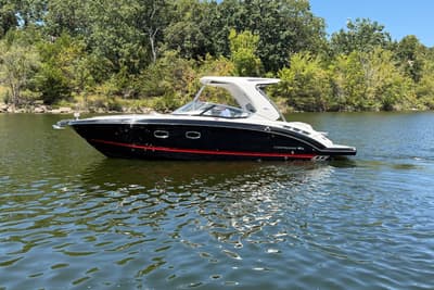 BOATZON | Chaparral 337 SSX 2018