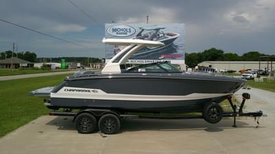 BOATZON | Chaparral 8 SSX 2026