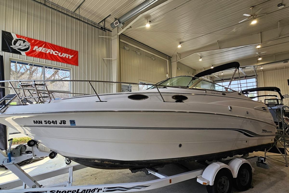 2001 Chaparral Signature 240 - Sold Boat