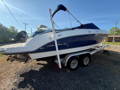 BOATZON | Chaparral SSi 236 2006