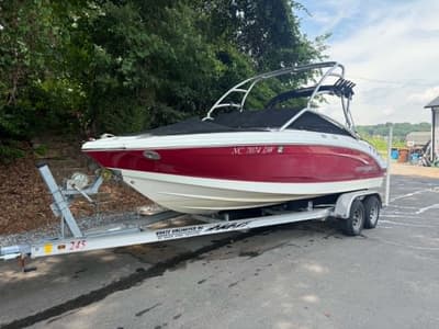 BOATZON | Chaparral SSI Sportboat 216 SSi WT 2012