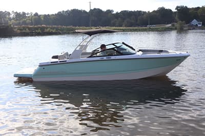 BOATZON | Chaparral SSX 4 2027