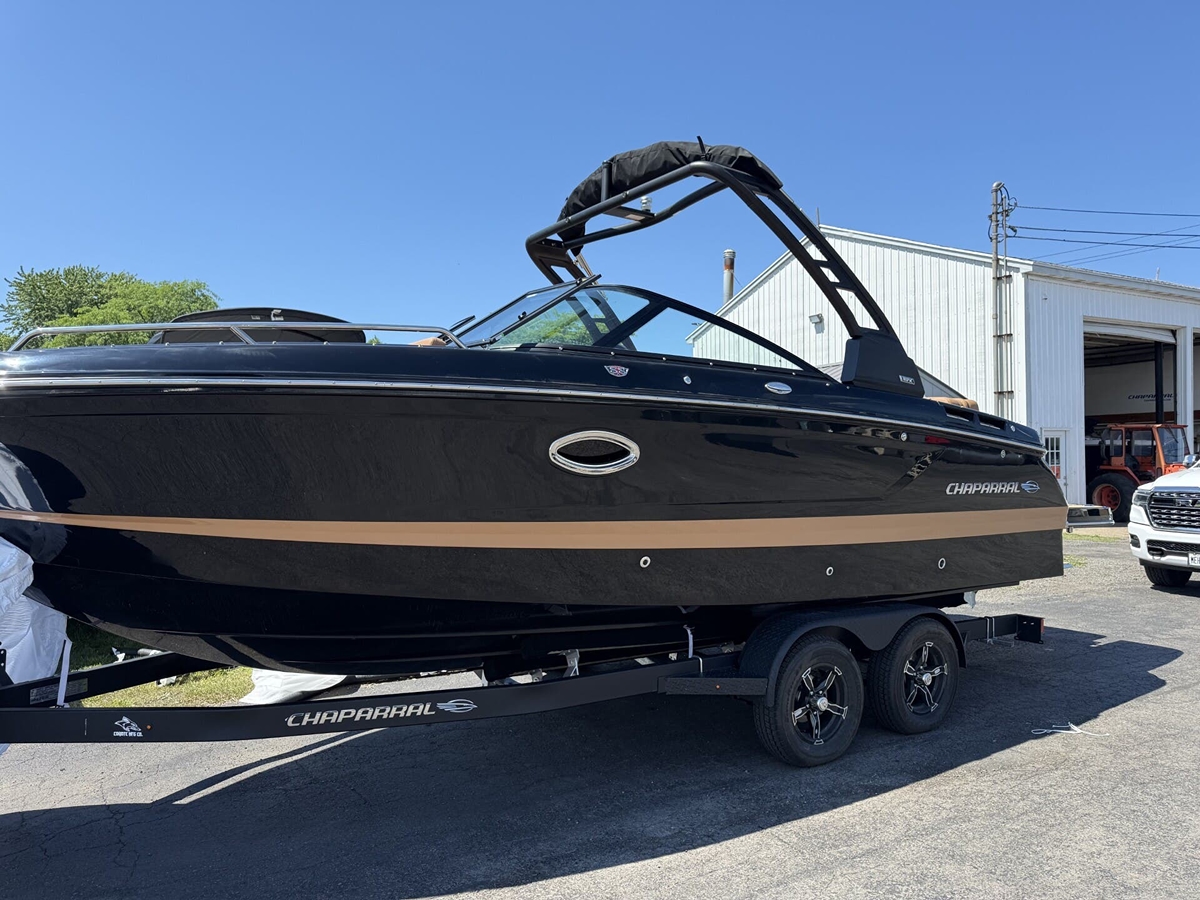 2026 Chaparral SSX 6 - Sold Boat
