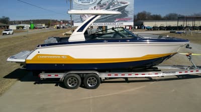 BOATZON | Chaparral SSX 8 2026