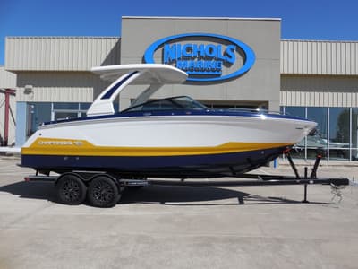 BOATZON | Chaparral SSX 8 2026