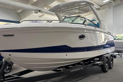 BOATZON | Chaparral SSX 8 2026