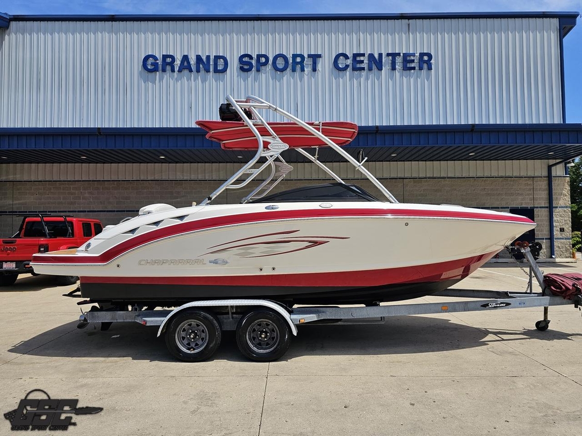 2008 Chaparral Sunesta 224 - Sold Boat