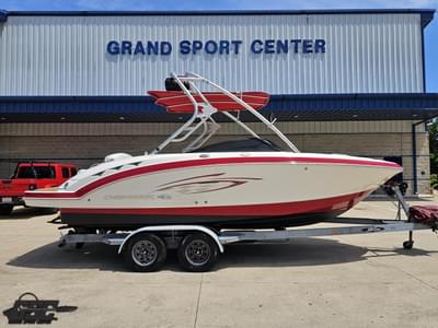 BOATZON | Chaparral Sunesta 224 2008 BOATZON | Chaparral Sunesta 224 2008