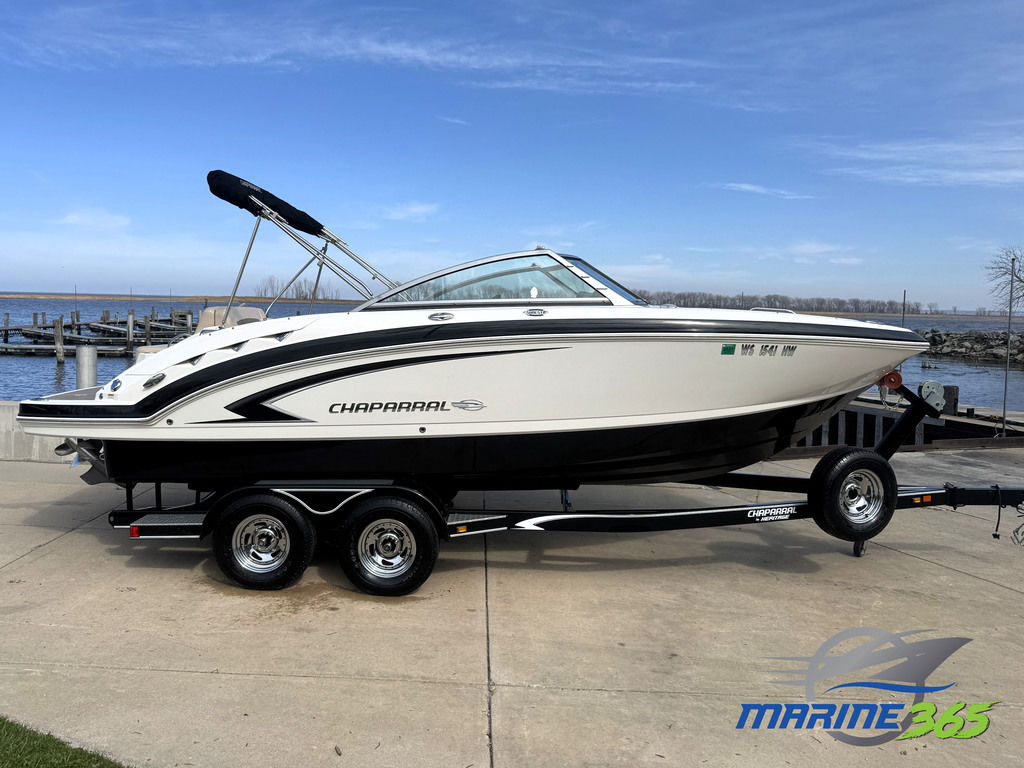 2012 Chaparral Sunesta 224 - Sold Boat