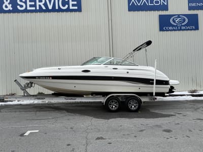 BOATZON | Chaparral Sunesta 233 2002