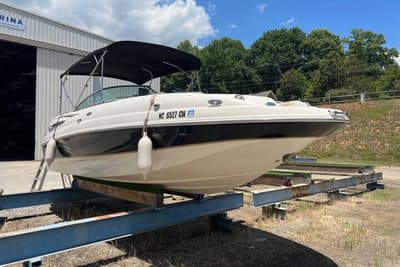 BOATZON | Chaparral Sunesta 236 2004